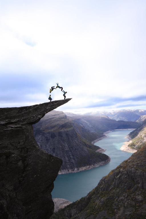 Trolltunga Camping Ода Екстериор снимка